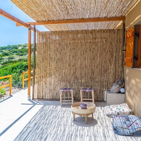 Exoristoi Nature Suites 가브도스 외부 사진