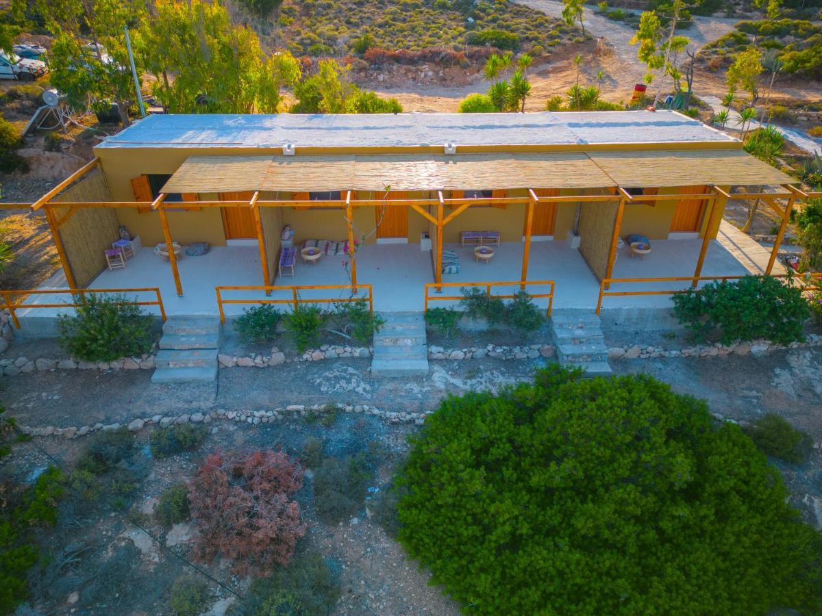 Exoristoi Nature Suites 가브도스 외부 사진